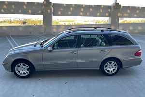 MERCEDES-B E N Z E350 d'occasion LHD/RHD 2006 - Product Image 2