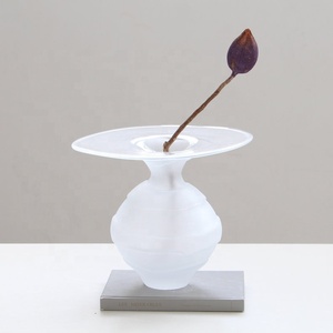 Vasi con <span class=keywords><strong>piedistallo</strong></span> in vetro sodalite trasparente satinato, soffiati a bocca, stile vintage Bixuan, con bordo ondulato, ciotola compote, porta fiori - Product Image 2