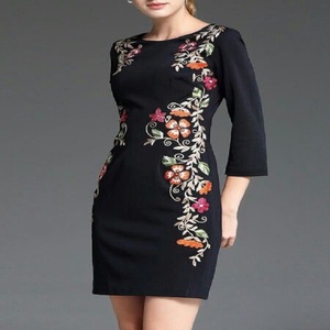 Robe d'été de luxe pour femme, style bohème chic, col en V, manches longues, respirante, coupe ample, grande taille, en lin et coton - Product Image 2