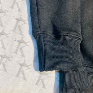 Sweat-shirt à capuche en coton pour hommes, fabricant OEM ODM, molleton doux, matériau chaud et durable, parfait pour les vêtements de sport ou décontractés - Product Image 4