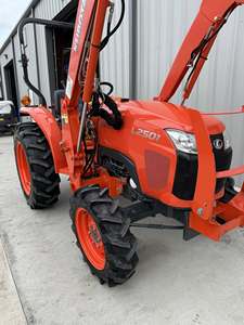 Tracteur diesel 4x4 L2501 de 25 CV à 3 cylindres, modèle 2019, garantie 4 ans - Product Image 2