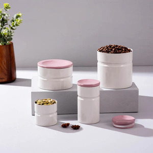 Tarro de almacenamiento duradero de acero inoxidable con sello hermético Tarro de acero inoxidable elegante para almacenamiento de alimentos secos y despensa - Product Image 4