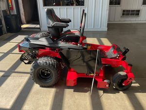 Vente en gros de tondeuses à gazon à braquage zéro Gravely ZT XL 42, qualité supérieure, puissance de coupe à braquage zéro, achetez maintenant et découvrez la différence - Product Image 5