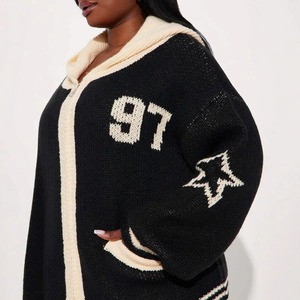 Cárdigan de Punto con Letras Tejidas, de Algodón Teñido Liso, para Mujer, Suéteres Cálidos, Otoño Invierno 2024, Nuevo Estilo Urbano Popular, Ropa Exterior Holgada Estilo Universitario - Product Image 4