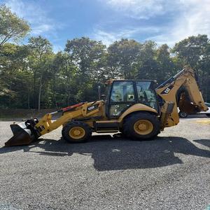 รถแบคโฮเดอร์ตัก420F ที่ใช้รถแบคโฮ420F ตักดินสำหรับแมว - Product Image 5