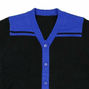 Cardigan universitaire de haute qualité cardigan à tricoter chandails unisexes avec boutons col en V Cardigan tricoté à manches longues - Product Image 5