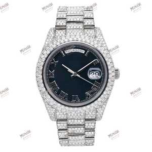 Edición limitada Número romano único Dial analógico negro Reloj de lujo Totalmente Iced Moissanite Diamond Auto día y fecha Reloj unisex - Product Image 3