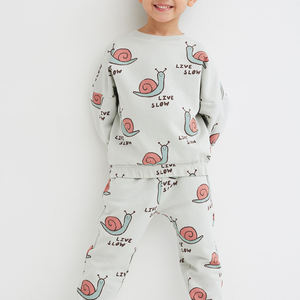 เสื้อกันหนาวผ้าฝ้ายอินทรีย์สำหรับเด็กผู้ชายคอกลมผ้าขนแกะเป็นมิตรกับสิ่งแวดล้อม - Product Image 6