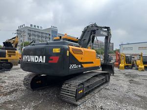 Excavatrice Hyundai 220-9S d'occasion, moteur Cummins, hydraulique Kawasaki, moteur 22 tonnes 112 kW, produit de haute qualité en bon état - Product Image 3