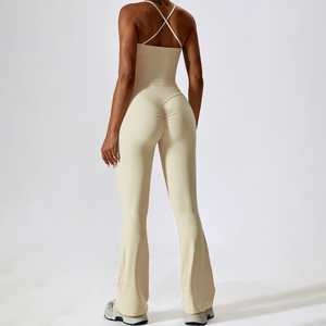 OEM Custom Seamless <b>Bra</b> and Pants Sports Wear for Women Yoga Suit Workout Quick Dry Fitness Leggings 4 Piece Premium Yoga Sets - Product Image 2