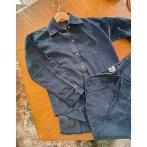 Ensemble coordonné en velours côtelé doux bleu prussien, haut et short décontractés en coton respirant pour femme, tailles S-XXL, pour un usage quotidien au printemps et en été - Product Image 1