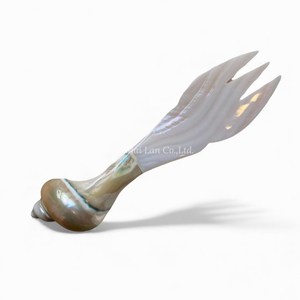 Fourchette en nacre pour dessert et vaisselle de haute cuisine, fabriquée à la main par des artisans compétents et produite au Vietnam - Product Image 2