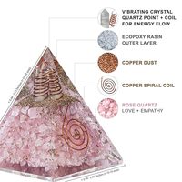 Pyramide d'orgone artisanale en quartz rose et quartz cristallin avec bobine de cuivre pour l'activation du chakra cardiaque Reiki
