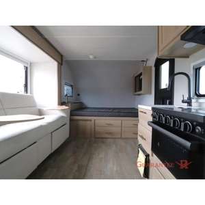 Autocaravana Keystone RV Outback OBX 18BHS 2026, Modelo Nuevo, Portátil, con Calentador de 20000 BTU, Tanques de Agua de 37/30 Galones, Refrigerador de 4.5 Pies Cúbicos - Product Image 2