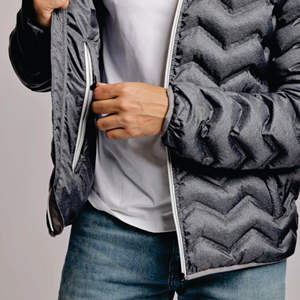 Chaqueta de invierno negra con estampado completo para hombre, chaqueta acolchada gruesa con cuello levantado y logotipo personalizado de North - Product Image 3