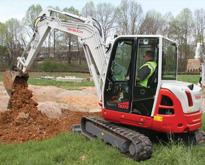 Excavadora hidráulica sobre orugas TAKEUCHI PC200 bastante usada al por mayor con componentes Kawasaki en excelentes condiciones lista para enviar - Product Image 1