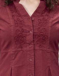 เสื้อยืดคอวีสำหรับผู้หญิงมาใหม่2024เสื้อยืดคอวีมีกระดุมแบบลำลองแขนยาวลูกไม้ตกแต่ง3D พิมพ์ลาย6XL ฟรี - Product Image 3