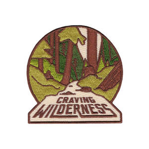 Écusson de broderie sur mesure de nouvelle conception de fabrication pakistanaise Style à coudre à la main avec PVC et tissu de toile Taille personnalisée - Product Image 1