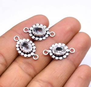 Connecteur à double boucle en argent antique et plaqué or 18 carats avec topaze blanche 24X13mm NC96 pour la fabrication de bijoux. - Product Image 3