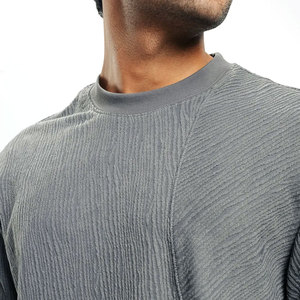 2025 hommes décontracté 100% coton T-Shirt Style OEM à manches courtes conception vierge col rond motif solide tissu tricoté populaire à vendre - Product Image 6