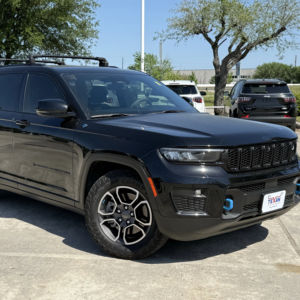 El mejor proveedor para la venta caliente bastante usado 2023 Jeep Grand Cherokee 4xe Trailhawk 4WD limpio SUV usado - Product Image 1