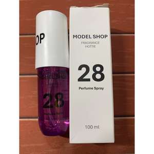 Hottie 28 Body Spray para damas Uso diario Fragancia con aromas de Rosa Fresa Jazmín Leche Woodiness 28ml Spray Bottle - Product Image 3