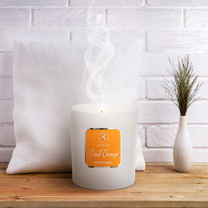 Vela Aromática de Cera de Soya con Aroma a Naranja Dulce Aromatika, en Frasco de Vidrio Blanco Mate, Colección para el Hogar, Vegana, Ecológica y de Primera Calidad - Product Image 2