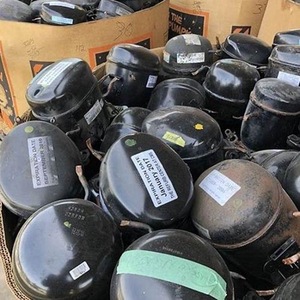 Chatarra de compresores de aire acondicionado electrónicos HMS para vehículos comerciales y maquinaria, origen Francia, marca y modelo de compresores de CA usados - Product Image 1