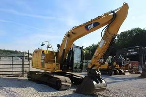 รถขุดตีนตะขาบ CAT313FL ใหม่/ใช้แล้ว - Product Image 4