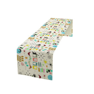 Excellente qualité coton doux Design unique Nouveau style Chemin de table brodé personnalisé et durable - Product Image 1