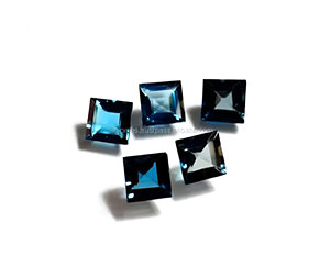 Véritable Topaze Bleue de Londres Pierre précieuse de 6mm de forme carrée à facettes Topaze Bleue de Londres Gemmes au prix de gros d'usine - Product Image 4