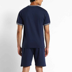 Conjunto deportivo de algodón para hombre OEM, camiseta de manga corta con cuello redondo y pantalones cortos, ropa informal de verano, conjunto hip hop para hombre. - Product Image 5