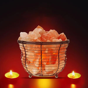 Vente chaude Antique Panier En Fer Forgé Himalaya Rock Salt Métal Bol Lampe pour La Décoration De La Maison Artisanat Naturel - Product Image 3