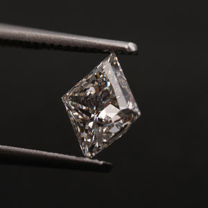 Diamant de taille princesse de 3,0 carats cultivé en laboratoire, clarté EVVS2, couleur EF, rempli, avec certificat IGI - Product Image 5