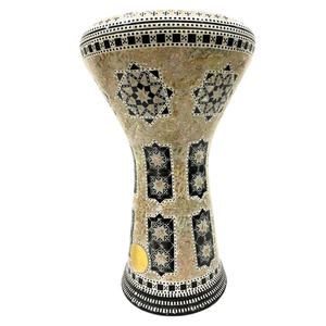 Gawharet El Fan Star Rosette Pearl Darbuka, Tambor Doumbek con Mosaico Geométrico Hecho a Mano - Product Image 1