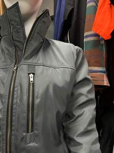 Chaqueta Acolchada Ligera con Cuello Alto, Chaqueta de Invierno con Cremallera, Chaqueta Unisex Personalizada de Venta Caliente - Product Image 3