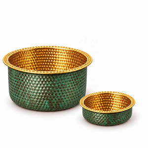 Juego de 2 Cuencos de Cobre Martillado, Exterior Verde, Interior Dorado, Recipiente Redondo con Función de Masaje para Pedicura, Manicura y Spa - Product Image 1