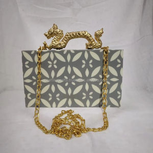 Bolsos de embrague de resina de nácar glamurosos-Bolso de novia personalizado con estilo Ángel para mujeres Eventos Fiestas - Product Image 1