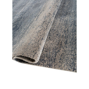 Alfombra Kavi Gris y Negra Anudada a Mano de Lana y Seda de Bambú con Patrón Abstracto, Colección Afterglow para Uso Doméstico - Eskm-01 - Product Image 2