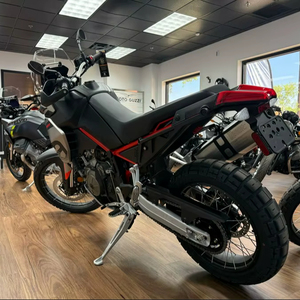 Nueva motocicleta 2025 Aprliiaas Tuareg 660 - Product Image 1