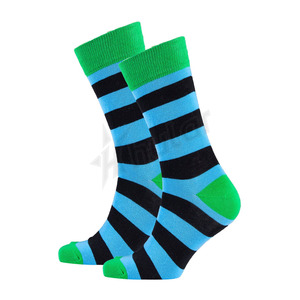 Calcetines personalizados Diseño Propio Logo Crew Calcetines Sin pedido mínimo Privado Su etiqueta Algodón Negro Hombre Calcetín deportivo - Product Image 6