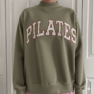 เสื้อไหมพรมคอเต่าทรงหลวมสำหรับผู้หญิง ใส่ได้ทั้งฤดูใบไม้ร่วงและฤดูหนาว ระบายอากาศได้ดี สวมใส่สบาย ดีไซน์เรียบง่ายทันสมัย - Product Image 1