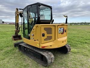 Excavadora Hidráulica Compacta Usada Caterpillar CAT 306 CR de 57.9HP con Radio de Giro Reducido en Venta - Product Image 3