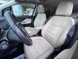 ได้รับการรับรองว่าสะอาด2018 Buick Encore Premium - Product Image 3