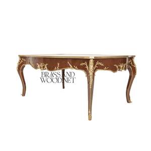 Mesa de Centro de Lujo con Incrustaciones de Marquetería Intrincadas y Elegantes Detalles de Latón para una Decoración Clásica de Sala de Estar - Product Image 5