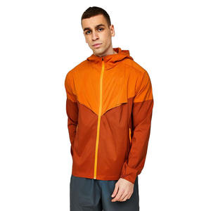 Vestes coupe-vent zippées légères pour hommes Arrivée la plus exigeante Panneaux de couleurs contrastées Tissu en toile imperméable pour l'extérieur - Product Image 5