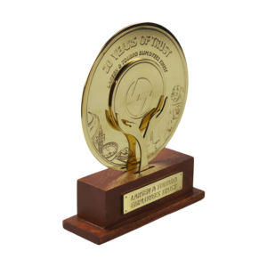 Business Gifts Metal and Wooden Trophy Medals Plaques Promotional Awards Made of Brass and Wood for Schools Events Programs - Product Image 2