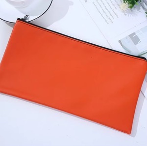 Bolsa de dinero de depósito de cuero PU colorida, bolsa de dinero bancaria, bolsa unisex con cremallera, billeteras con logotipo impreso personalizado - Product Image 4