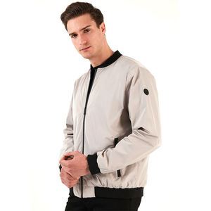 Chaquetas de bombardero de hilo fuerte de peso ligero, chaquetas de bombardero de sensación cálida de forma moderna, chaquetas de bombardero de forma ordenada de borde equilibrado - Product Image 1