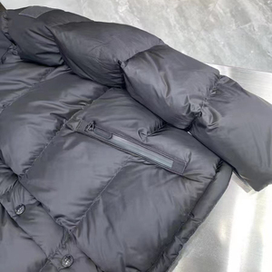 Doudoune Chaude Imperméable, Respirante et Coupe-Vent pour Homme avec Capuche Amovible, Doudoune de Marque Haut de Gamme - Product Image 4